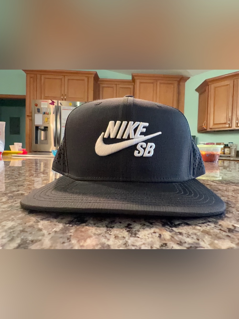 Original Nike SB DriFit AreoBill Perforated SnapBack Hat Black White Logo
